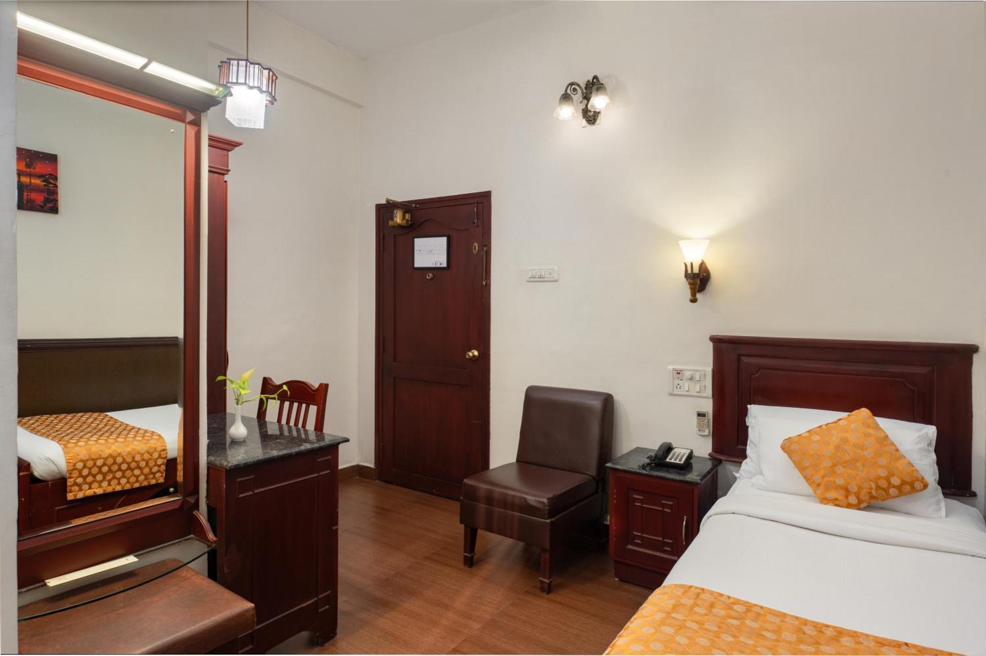 Hotel Aida Kottayam Zewnętrze zdjęcie