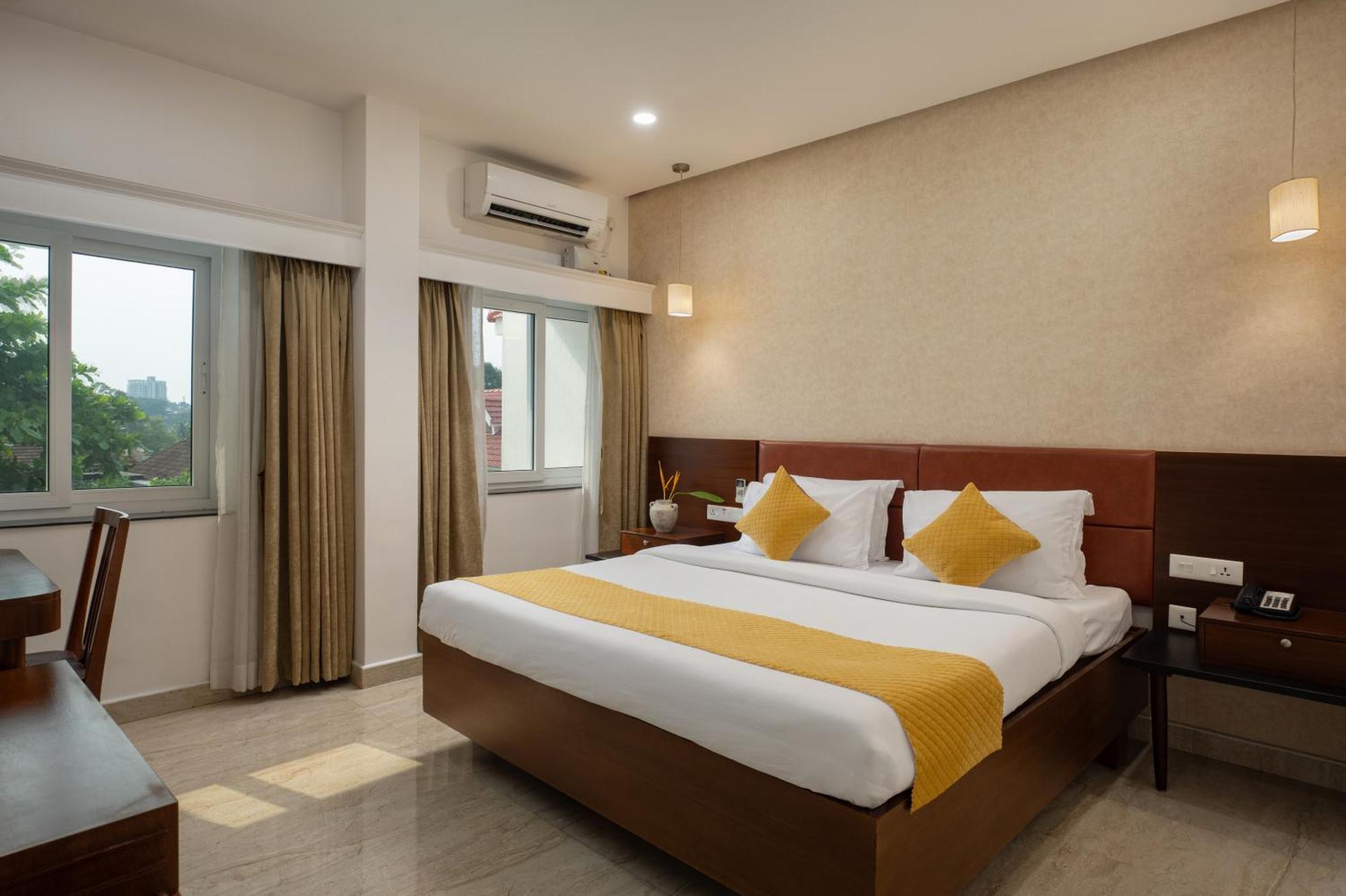 Hotel Aida Kottayam Zewnętrze zdjęcie