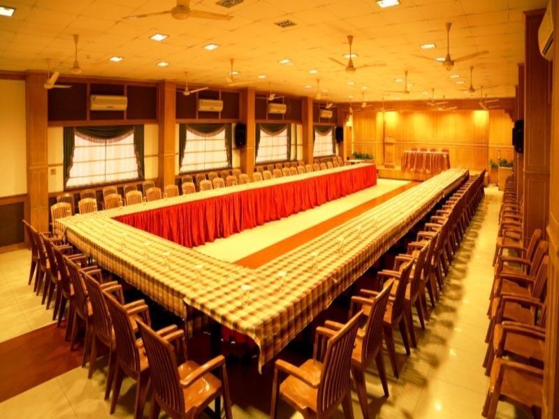 Hotel Aida Kottayam Zewnętrze zdjęcie