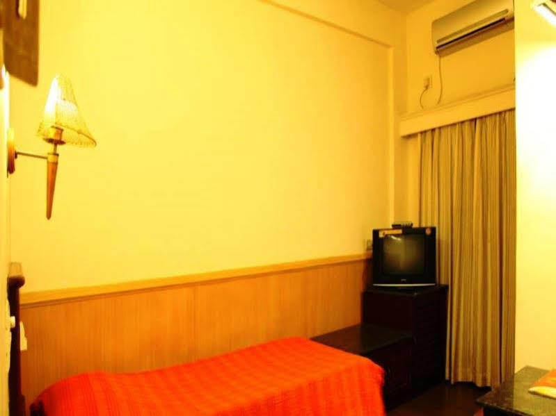 Hotel Aida Kottayam Zewnętrze zdjęcie